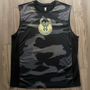 NBA Milwaukee Bucks Sleeveless Hoodie Camo Black Gold Men’s X Large